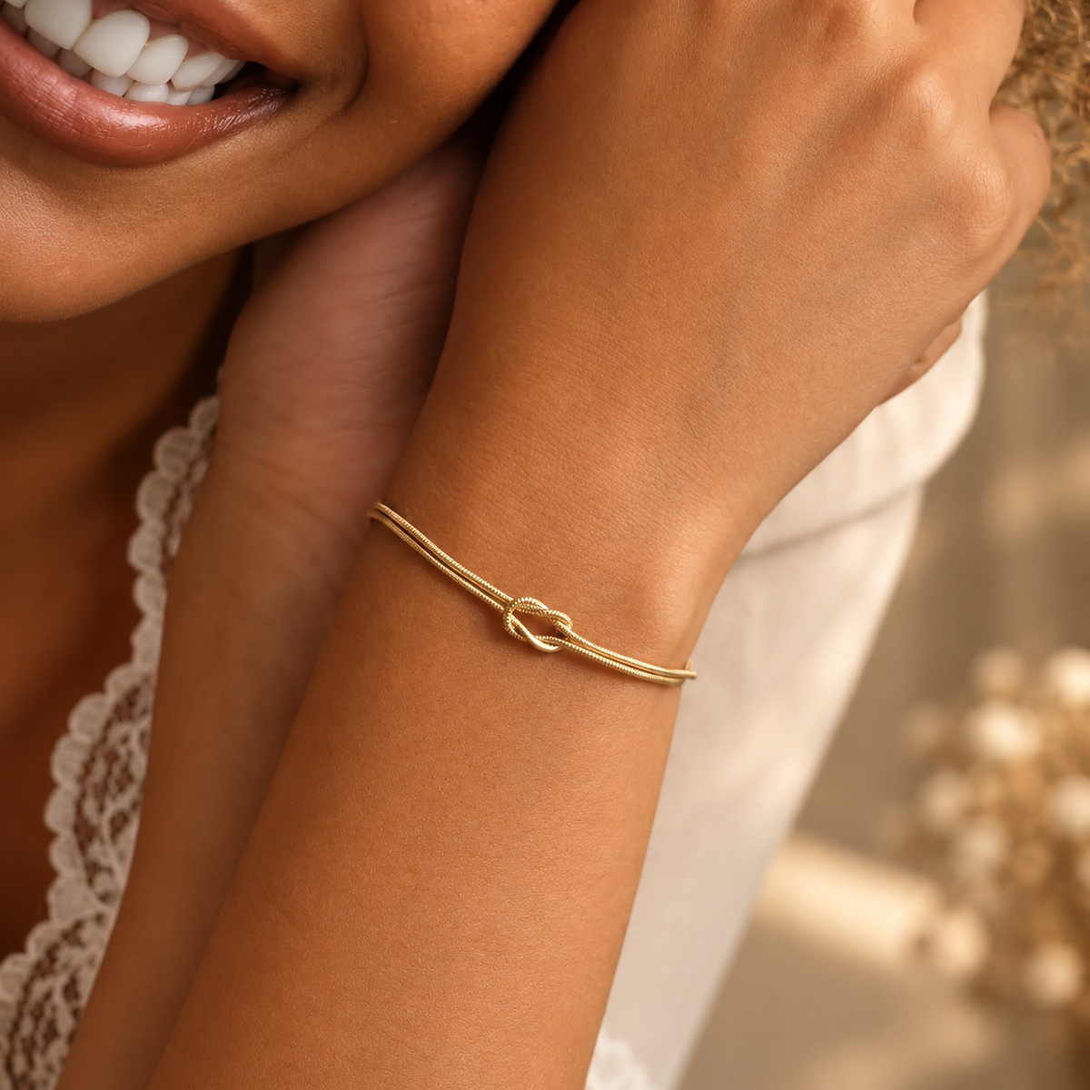 Set de 2 Pulseras Nudo de Amor + Caja de Regalo + Tarjeta Especial Incluida